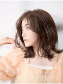 韓国風センターパートミディ♪　外ハネフォギーベージュ