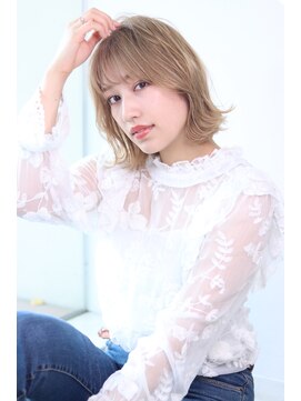 オーロ 武庫之荘店(ORO) 垢抜けハイトーンボブでイメチェン