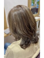美容室 ラ・クープ&nbsp;脱白髪染め大人ハイライト