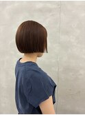 酸性ストレートぱつっとボブ