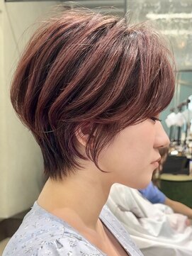 ビュー トウキョウ(VIEW TOKYO) 10代20代30代40代小顔顔まわり似合わせ耳かけショート