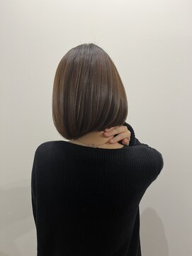 ヘアースタジオ ゼン カロン(Hair studio Zen kalon) レイヤーボブ