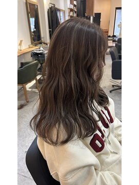 イブヘアー(eve. Hair) 透明感グレージュ＆ハイライト