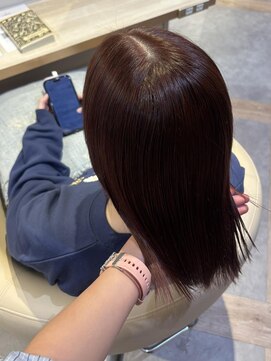 アンド ラ ブランシュ(&.La Blanche) オリーブグレー/クラゲヘアー/小顔に見せるヘア/髪質改善