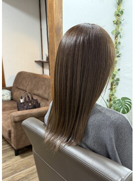 カラー×髪質改善アプトグロストリートメント