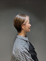 オーロラヘアー(Aurora hair) ショートボブ