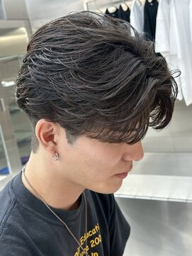 フィフス 渋谷(fifth) 渋谷ニュアンスフェザーパーマ毛流れセンターパートツーブロック