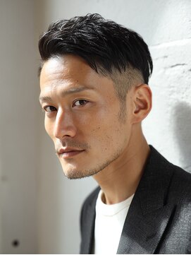 ヘアーモードキクチ 日本橋三越前店 朝セット1分｜刈り上げナチュラルショート
