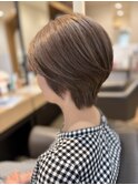 毛流れショートヘア