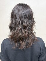 トオ(TOH) レイヤーパーマウルフパーマナチュラルパーマウェーブパーマ