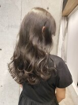 ラヴィズム 松崎店(LUVISM)&nbsp;10代20代30代ミルクティーベージュダブルカラーケアブリーチ