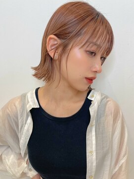 トルネード(TORNADO) オレンジ シルキーベージュ 外ハネパーマ 切りっぱなしボブ t98