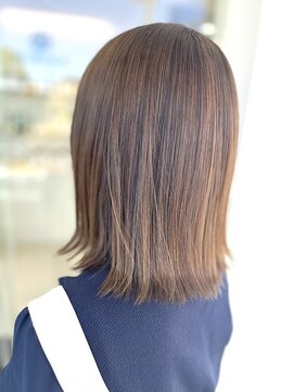 ヒビカ(HIBIKA) 切りっぱなしボブ＿キャラメルブラウン