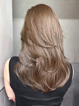 アイティー バイ アルバム 浦和店(IT by ALBUM) 透明感カラーくすみベージュオリーブカラー_ba479571