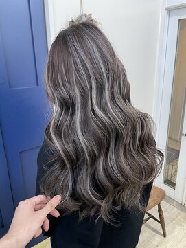 エトラ 渋谷店(etora) 小顔 ネビージュグレージュハイライトカラー◎