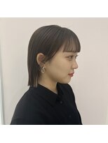 モリオフロムロンドン 泉南店(morio FROM LONDON)&nbsp;切りっぱなしボブ×ぱっつんバング［AYAKA］