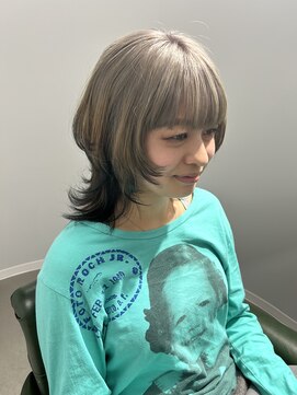 ヴォレ(voler) ハイトーン/裾カラー/ウルフ