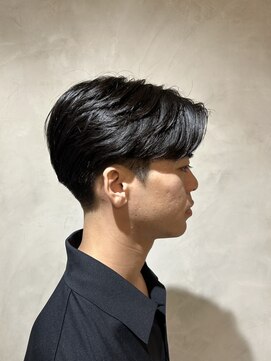 ニコ トウキョウ ヨコハマ(nico) センターパートニュアンスパーマメンズカット