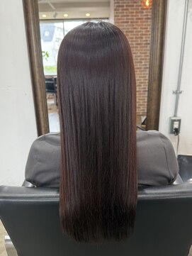 ヴィップルーム(viproom) 大人ボブレイヤーカットアッシュカラーダブルカラーおしゃれ女子