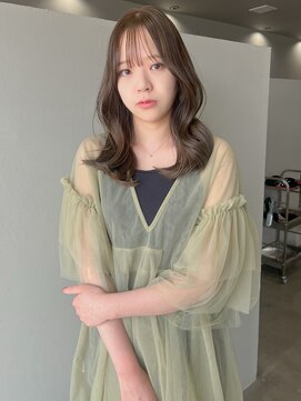 モノトーン(MONOTONE) ミディアムヘア