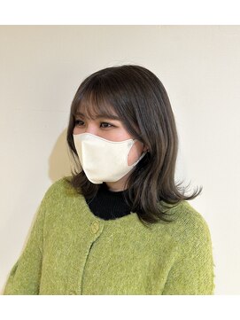 ブリーチを使った透明感カラー