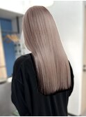 冬の透明感◎ブリーチありミルクティーロング×小顔レイヤー
