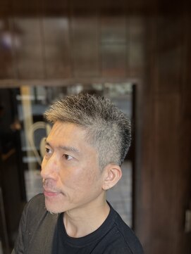 ザバーバーアドレス 代官山(THE BARBER) モヒカンショート