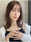 面長ミディアムレイヤー ベージュブラウン レイヤーカット A0410