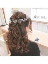 ブロッサム ヘアデザイン(blossom) ハーフアップ