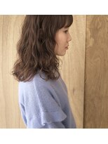 ツイギー 伊賀上ビル店(TWiGGY)&nbsp;アレンジにも最適、ウェーブパーマでカジュアルラフに。
