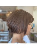 前下がりショートボブ
