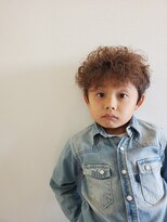 スリー(THREE)&nbsp;外国人風キッズパーマ