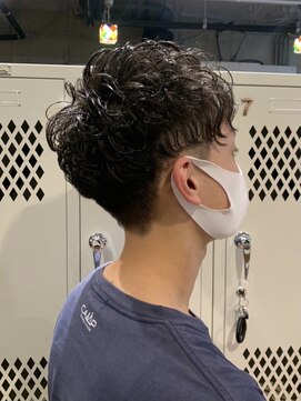 ロダット 横浜(LODAT by little) マッシュ×ナチュラルカール【LODAT横浜】