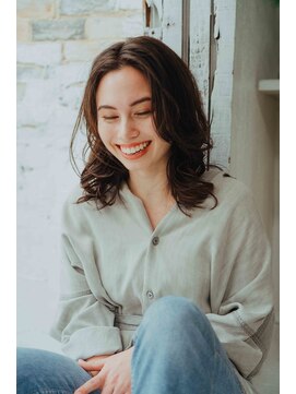 シーア 中野新橋店(Sia) 【2021年新作スタイル】Sia中野新橋店