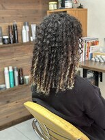 ダンク(DANK)&nbsp;海外カーリーヘア