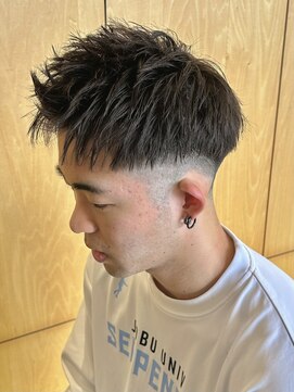 ニアウ 伊勢崎連取店(Niau) 波巻きスパイラルパーマツイストスパイラルパーマシャドウパーマ