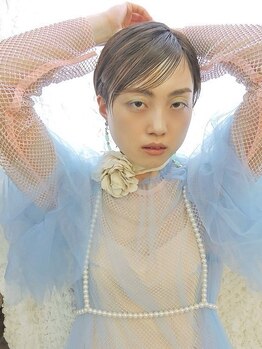 ブラッシュオン(BRUSH-ON)の写真/ライフスタイルに合わせて個性や魅力を引き出すデザインをご提案◎鏡を見るたびに心がときめくヘアに…。