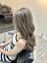 ブレンド 渋谷(BLend)&nbsp;20代30代40代白髪ぼかしハイライト小顔ショートボブミニウルフ