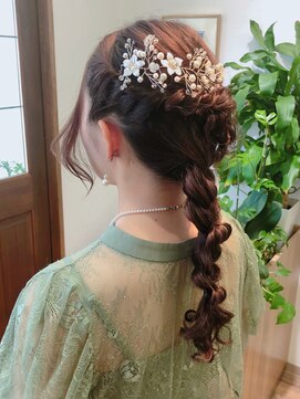 トム ヘアー(Tom hair) 編み下ろしヘアセット