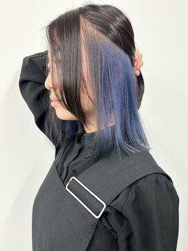 モリオ(morio) -インナーカラーブルー切りっぱなしボブ大人ボブディ内巻きボブ2