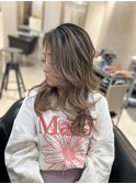 ブロンドミルクティーバレイヤージュ