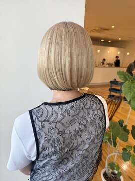 ルッツ(Lutz. hair design) 【髪質改善ブリーチ】ブランド×ボブ【千代田彩夏】8/4