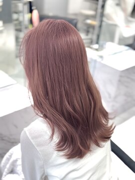 スウィープ(sweep) 【福岡/天神/大名】ピンクベージュ/ブリーチ/ハイトーン