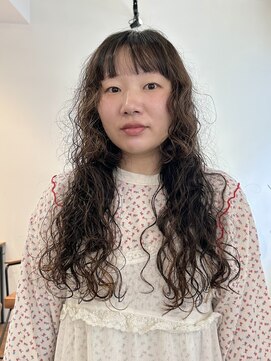 マルケ ドゥ マッシュ(MaruQuee de mashu) レイヤーパーマ／ロングパーマ/大阪梅田/ミディアムパーマ