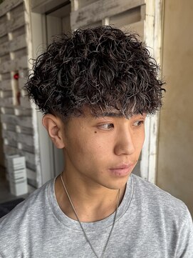 グランデュール 静岡駅前店(GRANDEUR) ツイストスパイラルパーマ プードルパーマ 波巻きスパイラル