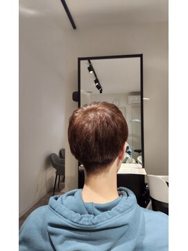 メンズマッシュ×ブラウンカラー