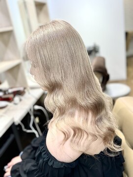 ラピス 新宿(Lapis) 【Lapis新宿】ミルクティーカラー