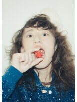 ミト(mito)&nbsp;くるくるロングに帽子