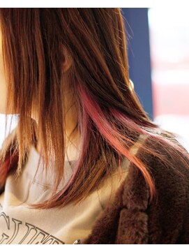 リラ ヘア サロン(rela hair salon) コーラルインナー×ナチュラルストレート