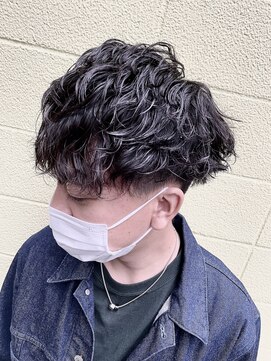 ネオリーブアイム 横浜西口店(Neolive aim) 横浜★ミディアムマッシュの無造作に動くスパイラルパーマ
